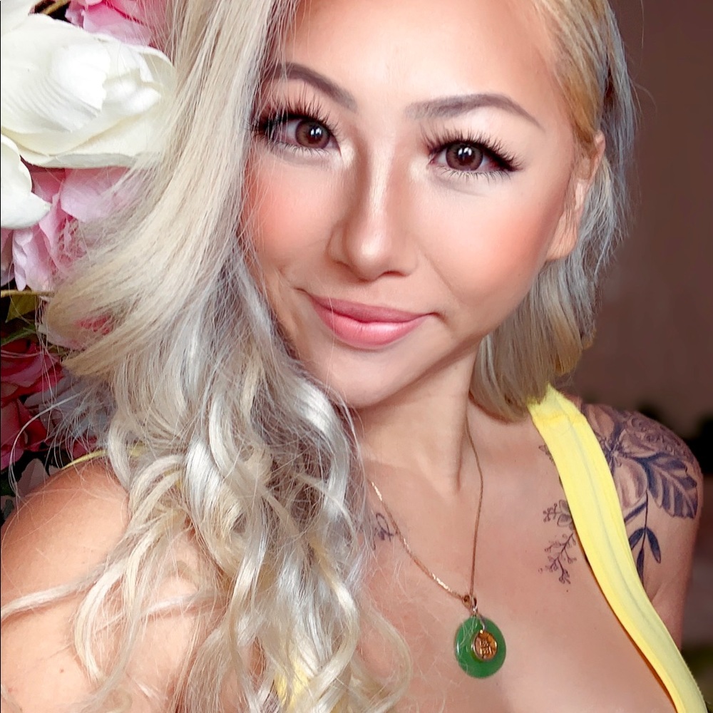 Meet your Posher, Gina